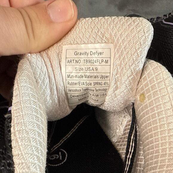 Slightly Used Women's GDEFY Mighty Walk Athletic Shoes- Size 9 Black and Purple - Picture 5 of 7